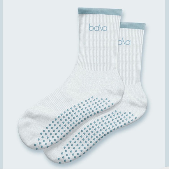 NWT Bala The High Sock in Color Sea / Size Medium - Pilates, Barre, Yoga - Picture 1 of 5
